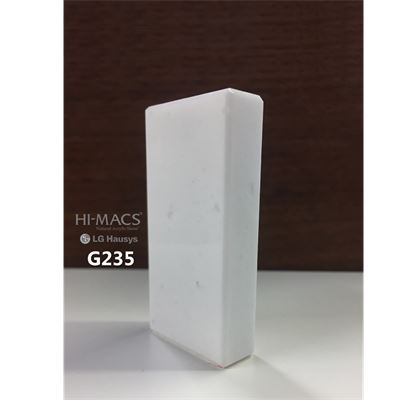 G235 Candy White
