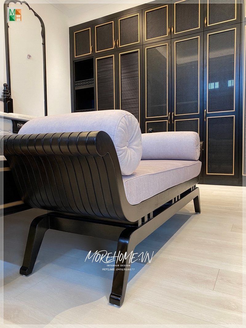 Đôn sofa cuối giường phong cách indochine tiện nghi, thoải mái cho sử dụng của gia chủ thư giãn, nghỉ ngơi